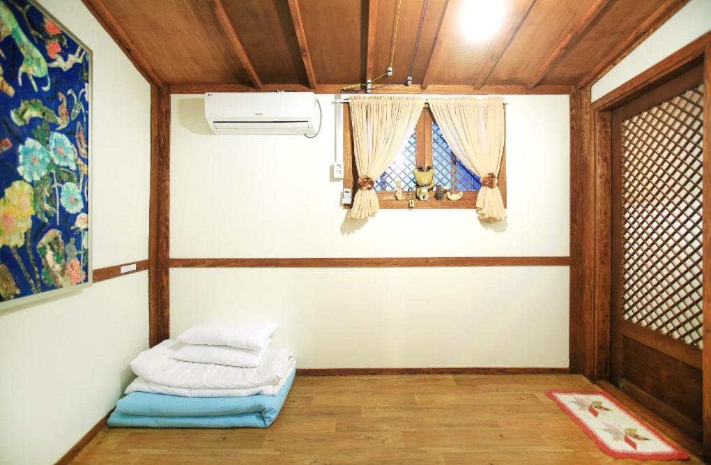 Mongyouhwawon Guesthouse Csondzsu Kültér fotó