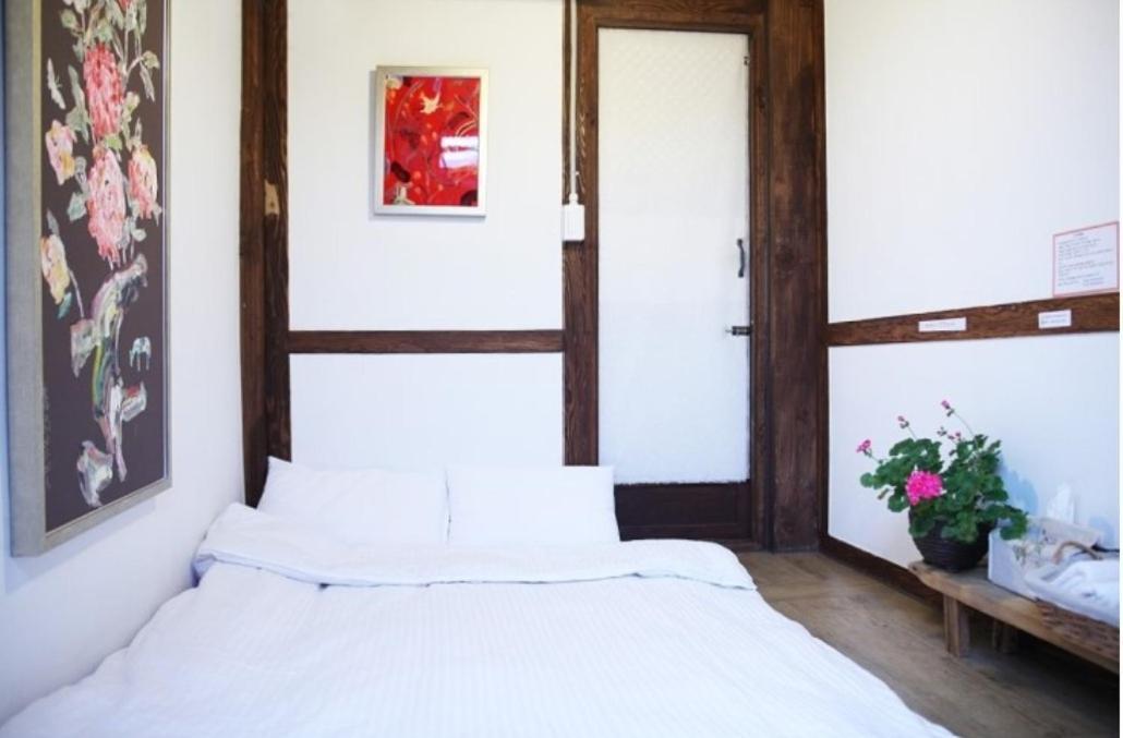 Mongyouhwawon Guesthouse Csondzsu Kültér fotó